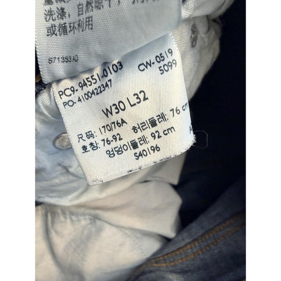 Signature Levi Strauss Jeans Mens 30x32 Dark Blue Athletic Straight Fits 31x32 - Picture 7 of 10